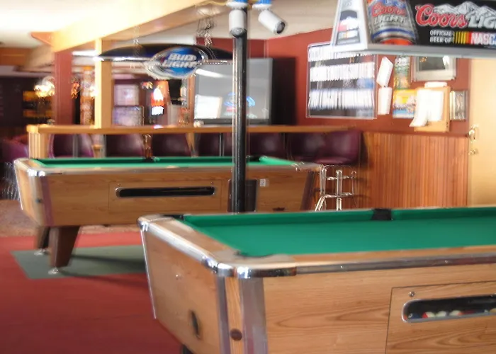 Knights Hotel